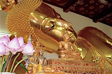 Buddha in Wat Phra Pathommachedi